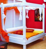  silvester im club st tropez beach club st tropez Himmelbett